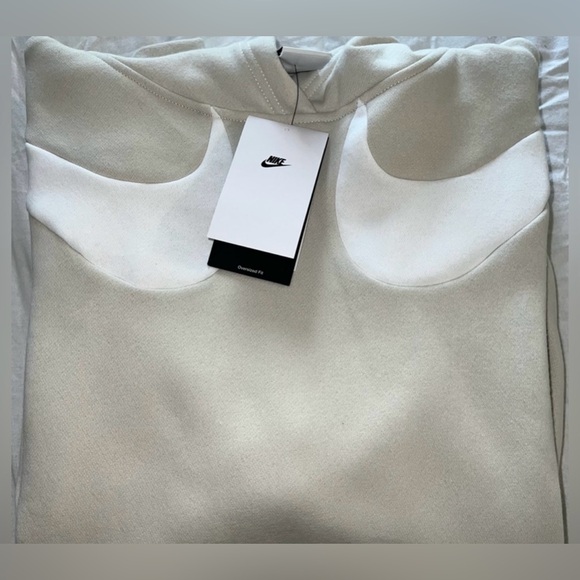 Nike oversized women’s hoodie - size small - Picture 1 of 7